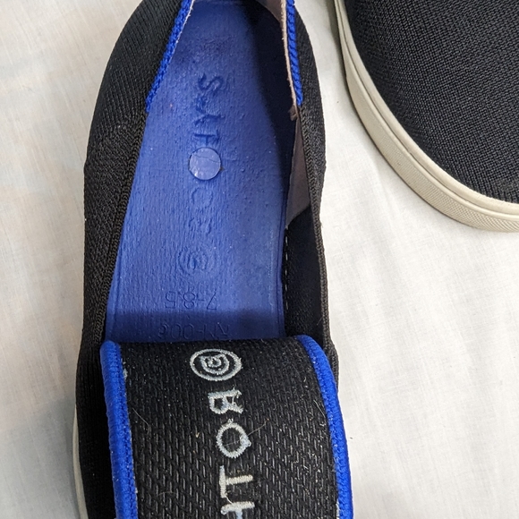 Navy Woman's Rothys Size 7-8.5 Rothys Original Slip On Sneaker - Picture 6 of 14